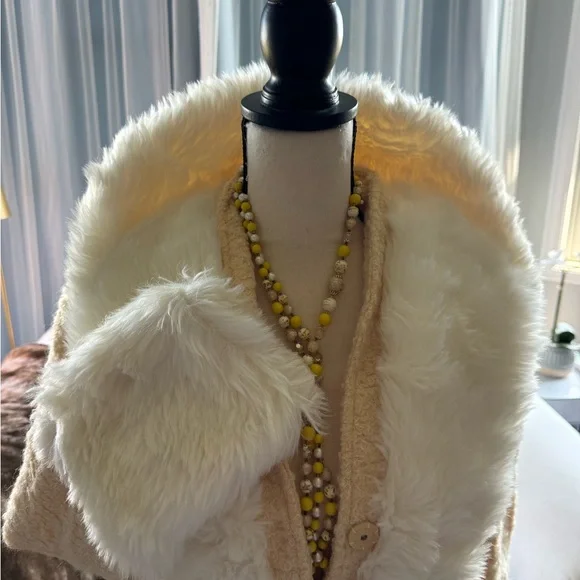 Gorgeous vintage inspired coat. - Picture 5 of 5